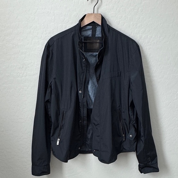 Massimo Dutti Lightweight Windbreaker Jacket Navy - Picture 1 of 8